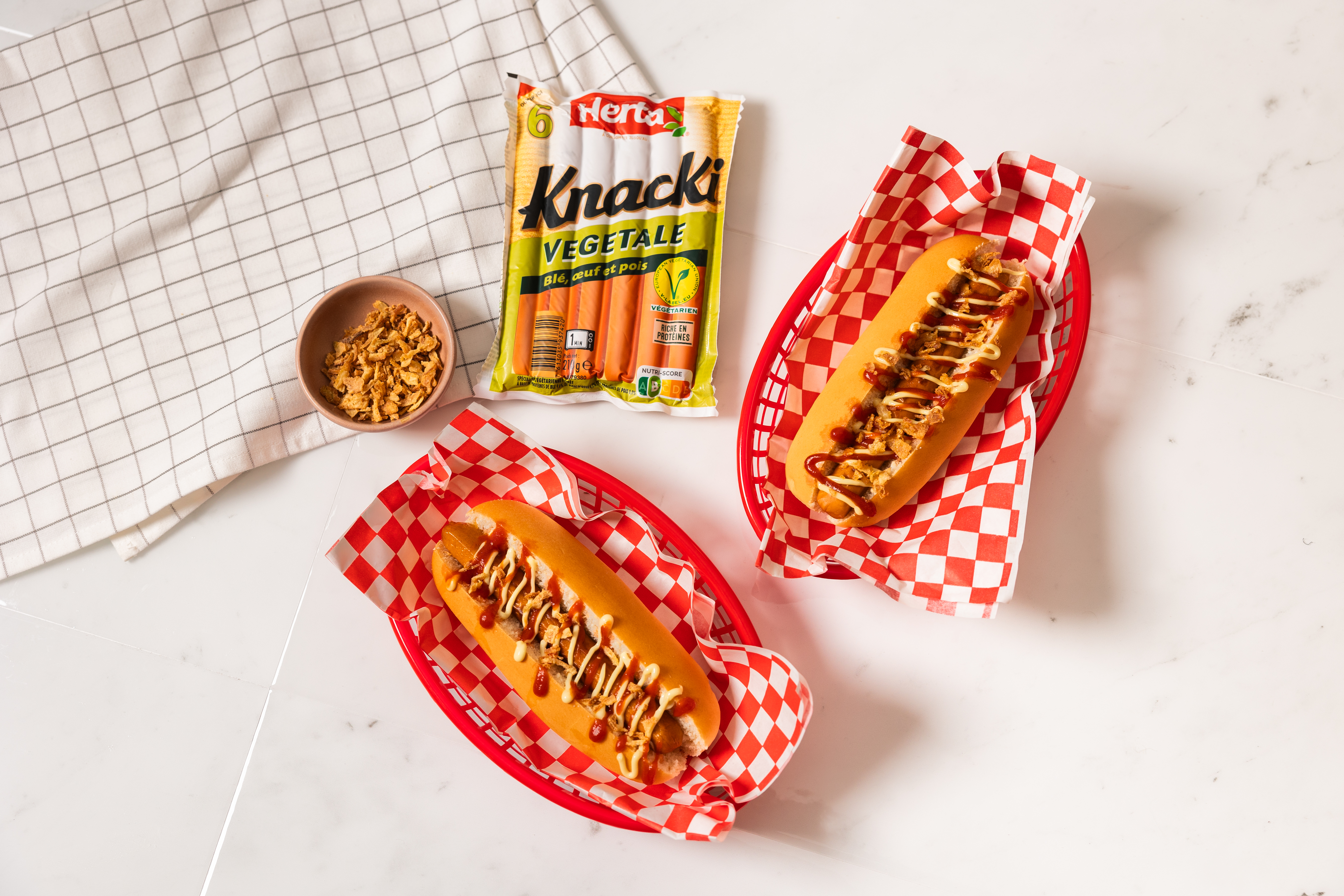 Hot dog végétarien