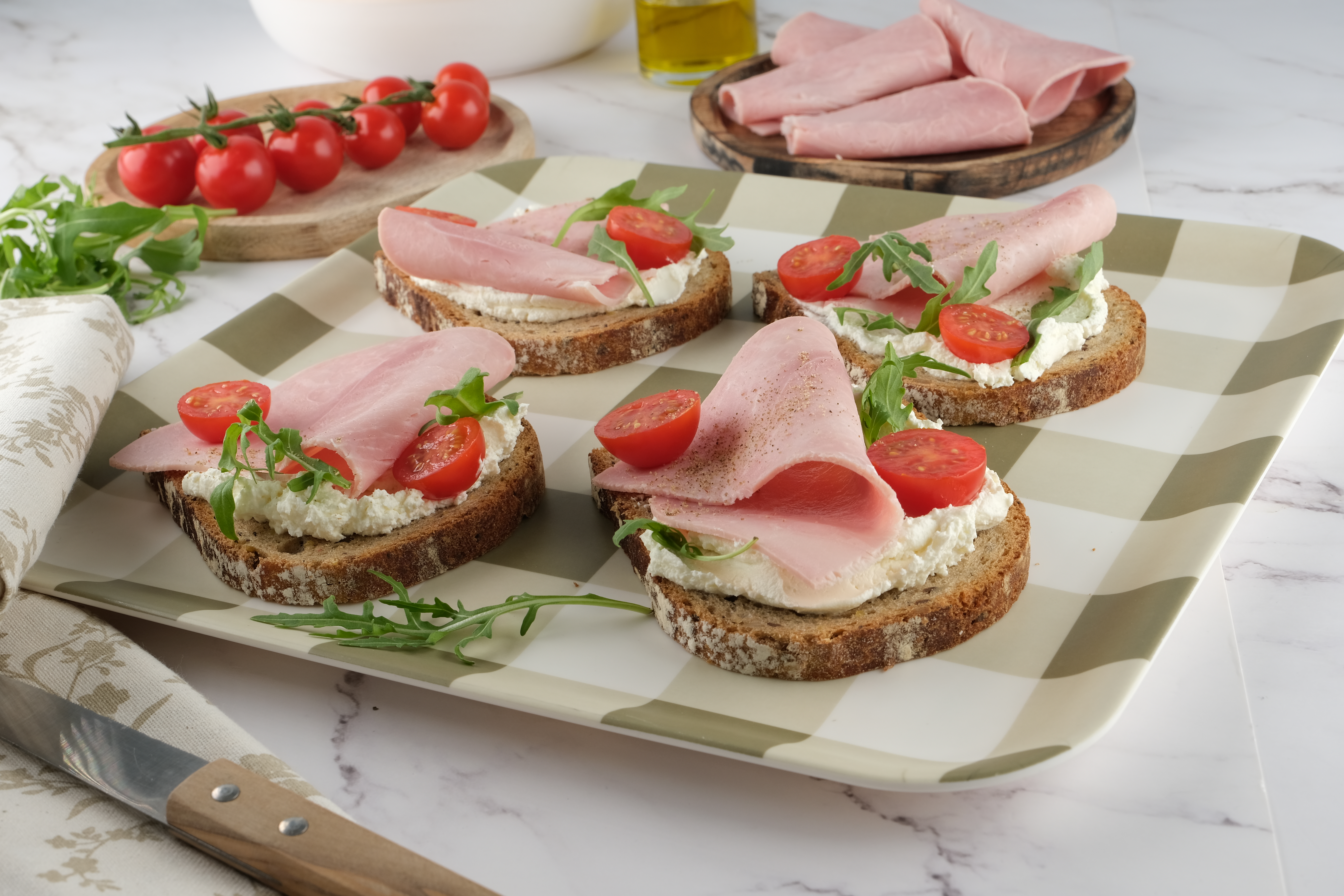 Tartine Jambon Tomate Roquette