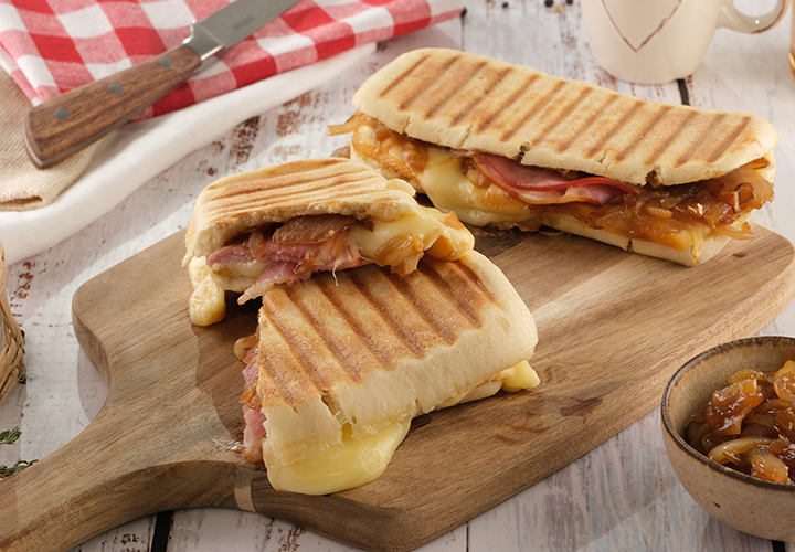 Panini jambon raclette fumée