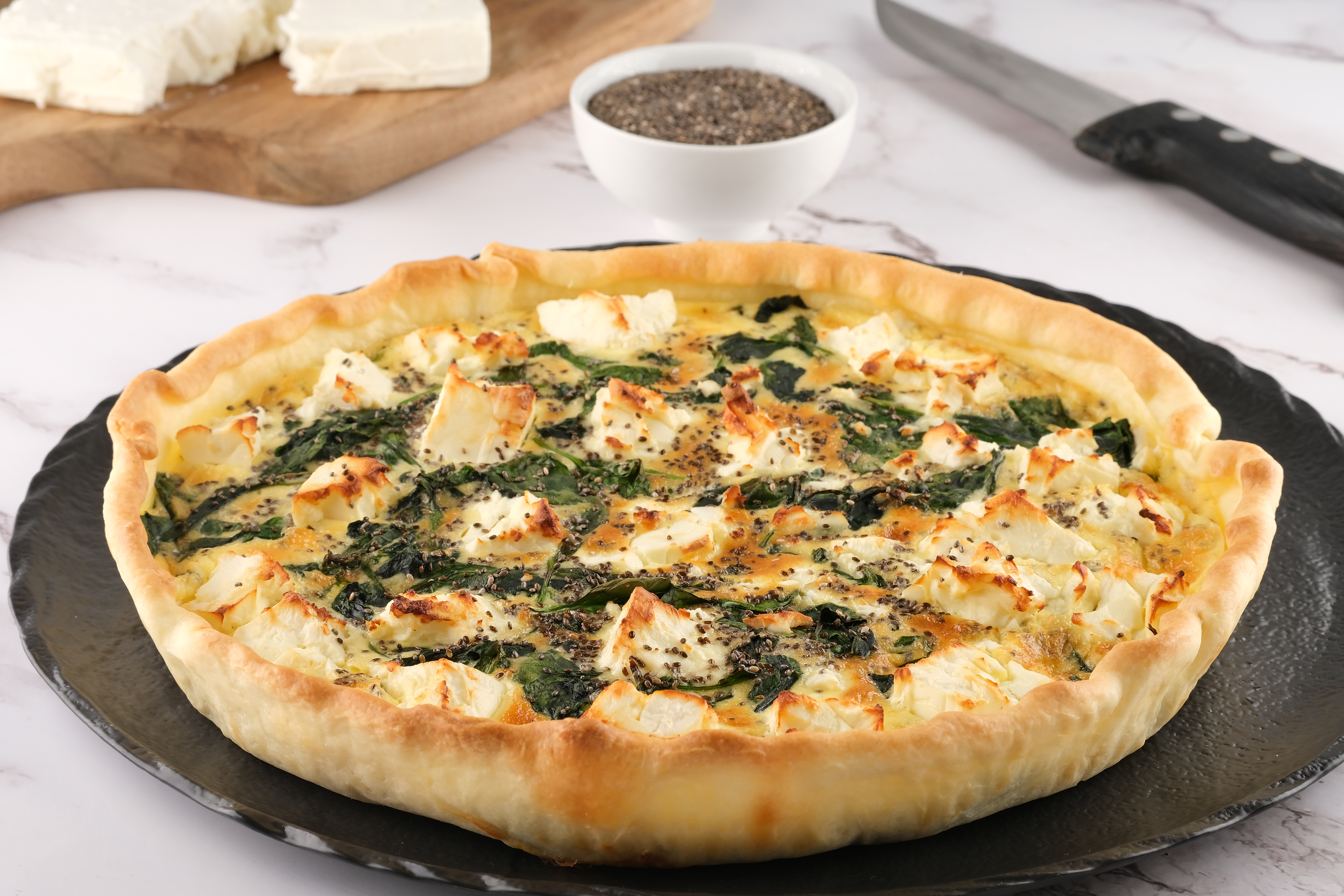 Tarte salée aux épinards, fêta et graines de chia