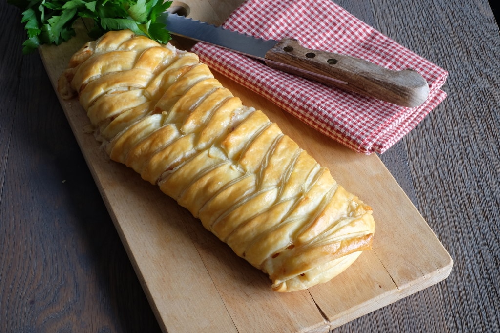 Feuilleté tressé raclette et lardons