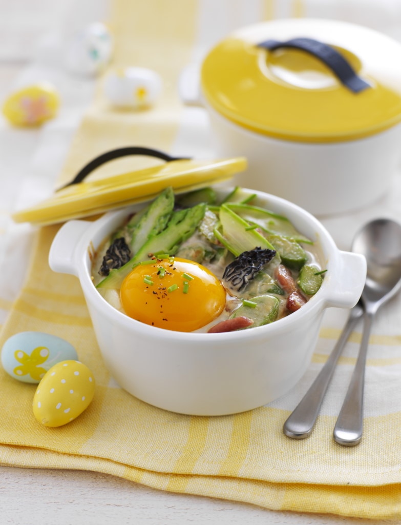 Œufs cocottes et asperges aux morilles
