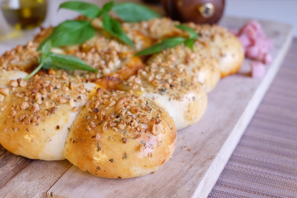 Pizza Ball au Dés de jambon