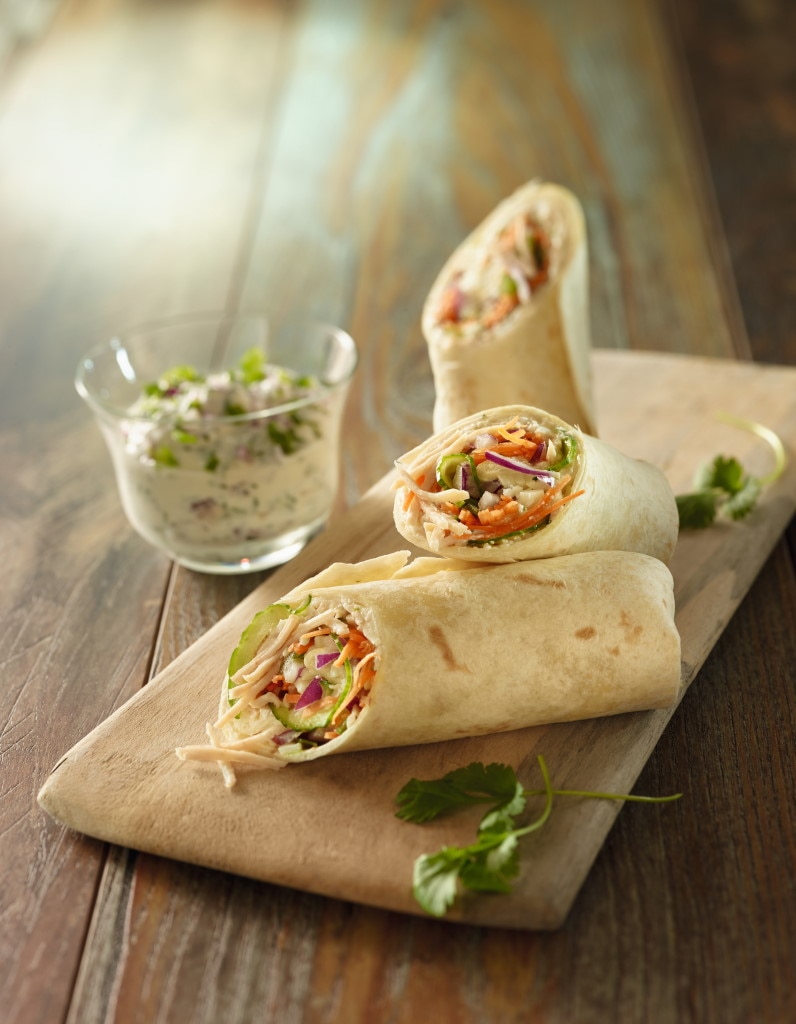 Wraps au poulet, crudités, fromage de brebis