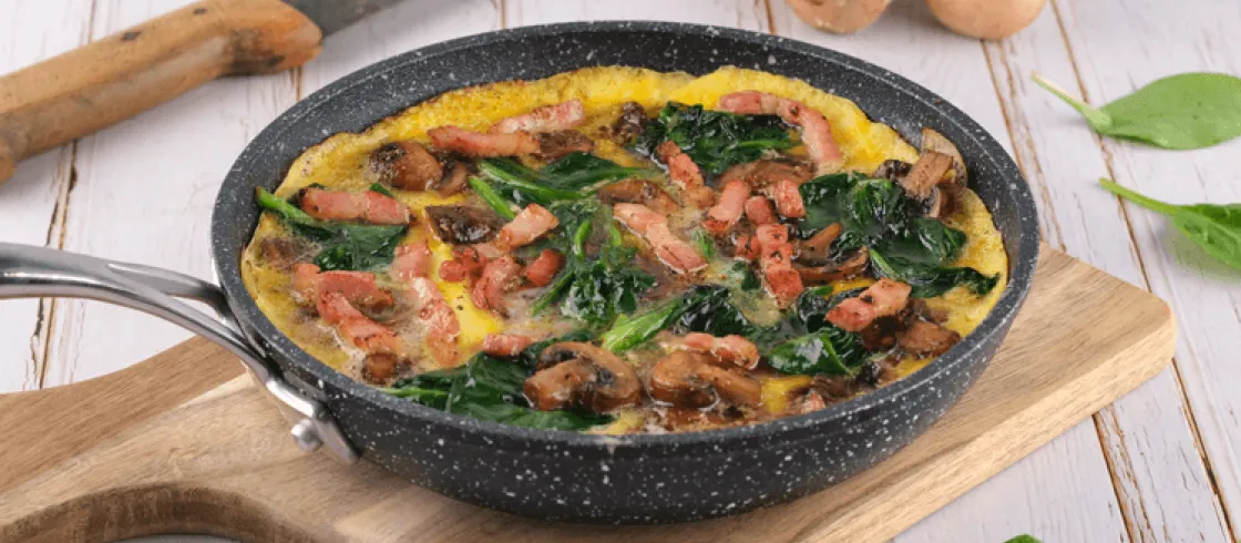 Omelette champignon, épinard, lardons