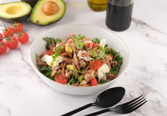 Salade avocat, thon et Allumettes