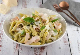 One Pot Pasta – Pesto, Poulet & Courgettes