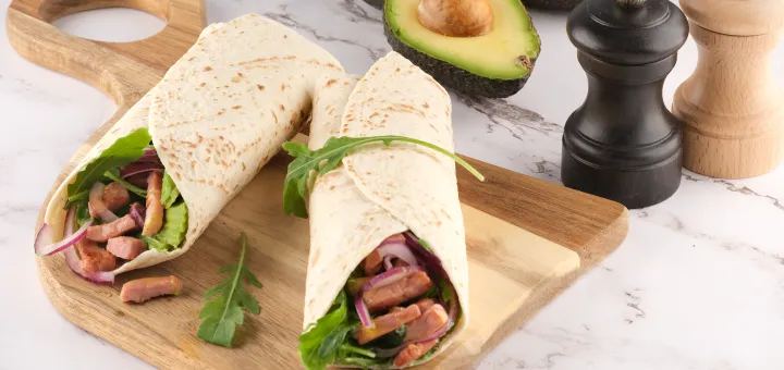 Wraps avocat et lardons