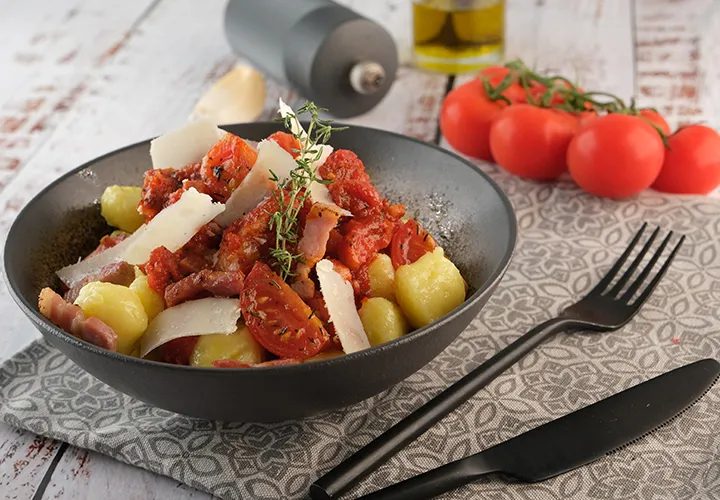 Recette Gnocchi sauce tomate lardon Herta