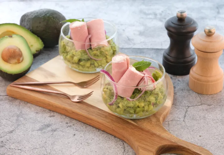 Verrines avocat jambon