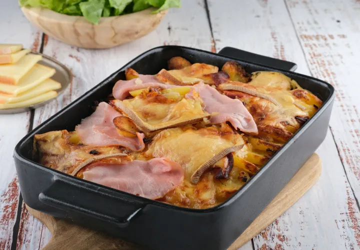 Gratin de pommes de terre au bacon façon raclette