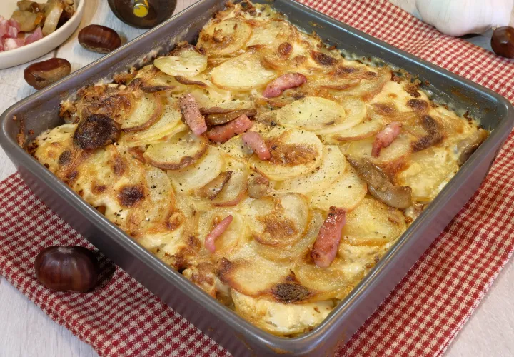 Recette Gratin Dauphinois aux cêpes et lardons | Herta