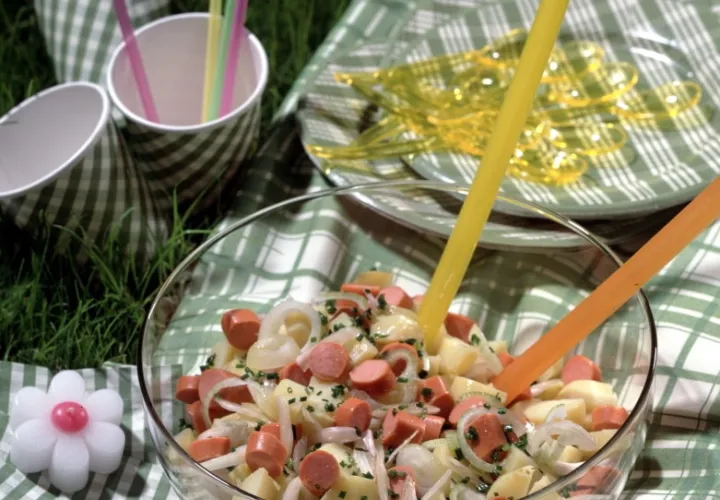 Recette Salade de pommes de terre au Knacki | Herta