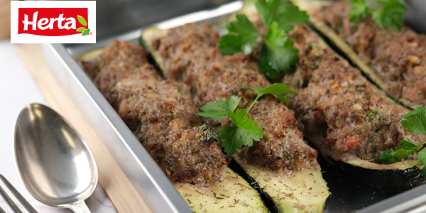 Recette Courgette farcie chair à saucisse | Herta